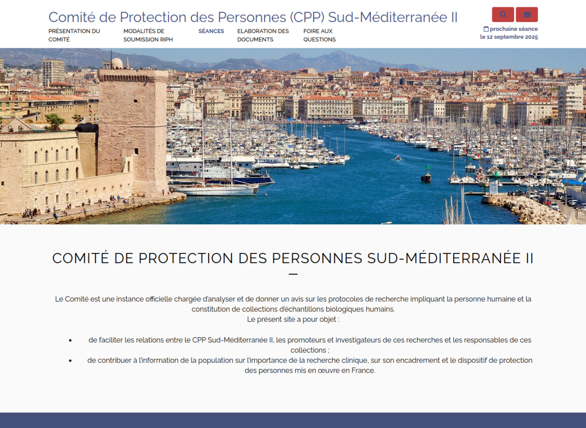 Page d'accueil du site avec bandeau menu, visuel plaine largeur et texte de présentation