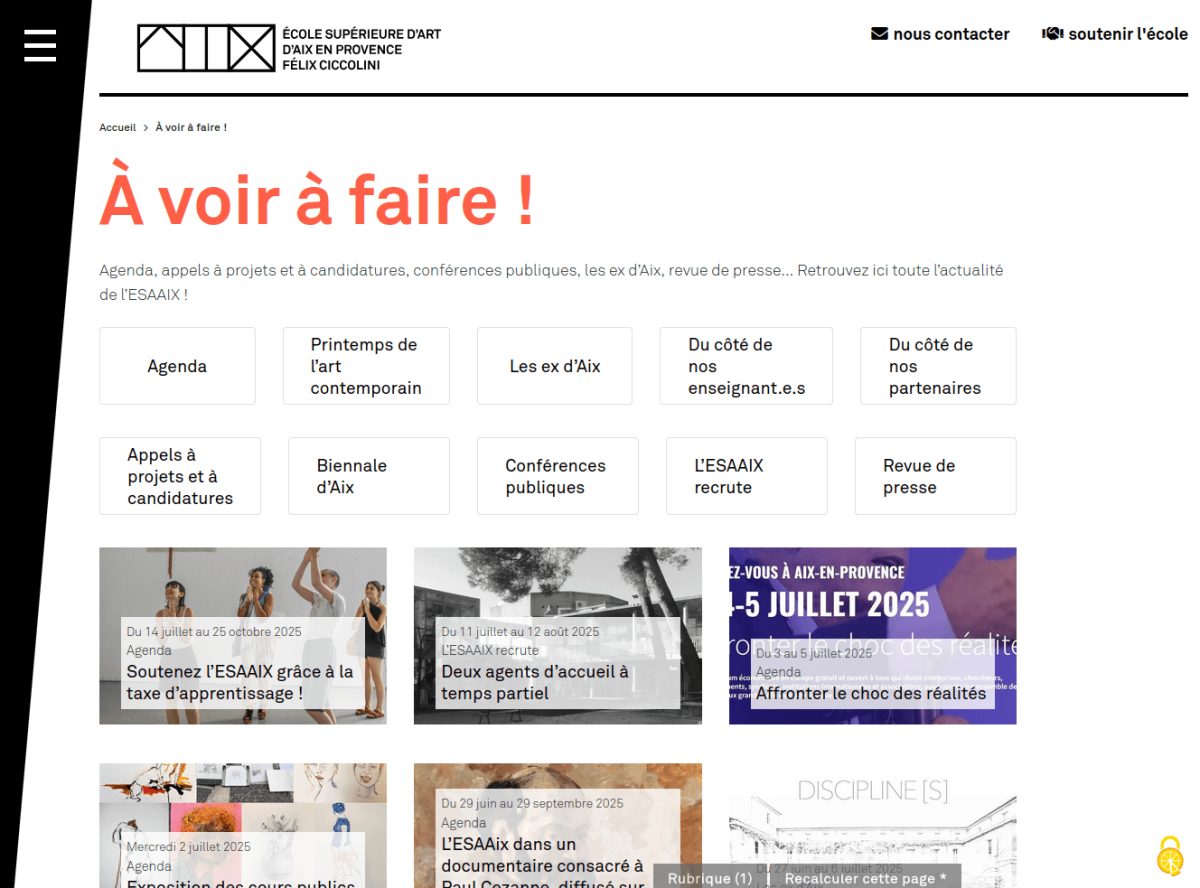 Page actualités, avec sous-rubrique dans des rectangles avec une bordure grise puis des blocs avec une photo et un cadre en opacité blanche contenant la date, la thématique et le titre.